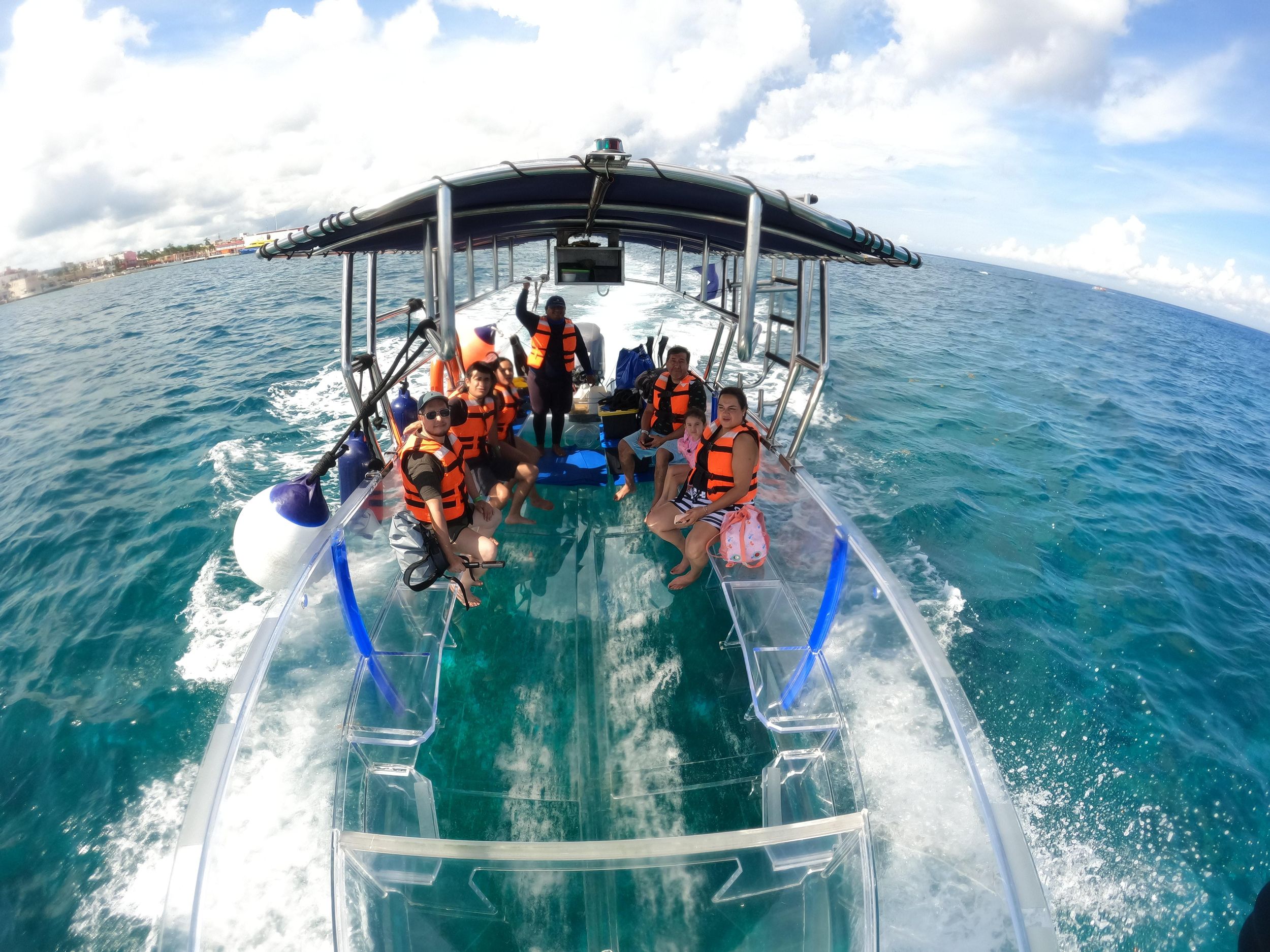 Cozumel: Transparente Bootstour mit Schnorcheln und 2 Bieren, klares Boot