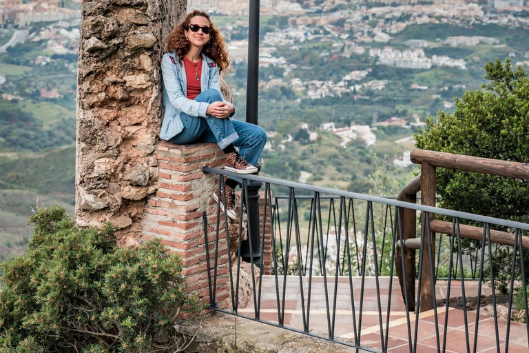 Málaga: Marbella, Mijas,Puerto Banús, Colomares Castle Tour