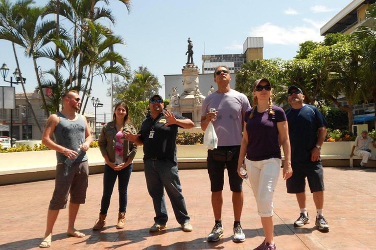 San Salvador: Wycieczka po mieście, park El Boquerón i degustacja Pupusa