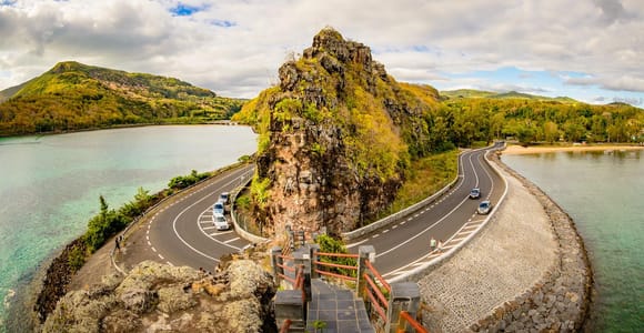 Mauritius: South Coast Tour with Tea Factory & Gris Gris