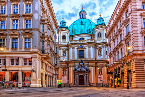St Stephen's Cathedral Vienna Old Town Walking Tour 2,5-hour: St. Stephen's Cathedral & 2 Towers (No Transfer)