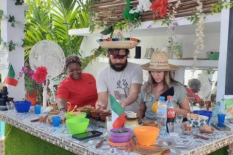 Cancun: Ręcznie robione tradycyjne meksykańskie zajęcia z robienia tortilli