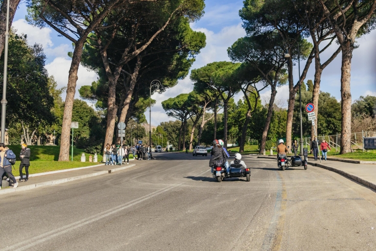 Rome: hoogtepunten Vespa-tour met koffie en gelato