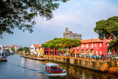 Au départ de Kuala Lumpur : excursion privée d&#039;une journée à MalaccaAu départ de Kuala Lumpur : visite privée d&#039;une journée à Malacca, ville historique