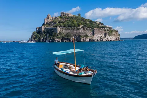Private tour of Ischia and/or Procida on a Gozzo Apreamare