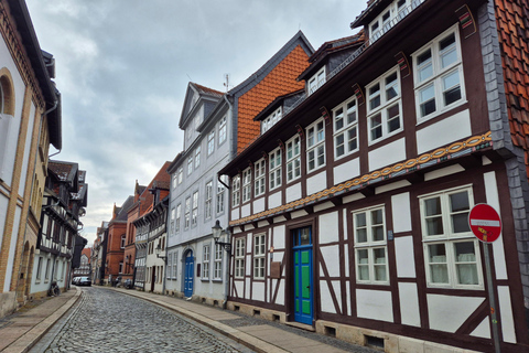 Braunschweig: Patricians, executioners, and butchers. Patricians, executioners, and bone cutters. Up to 6 adults, kids included.