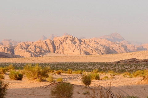 WadiRum hoogtepunten met de Jeep + Witte WoestijnHoogtepunten WadiRum+trip naar de Witte Woestijn - 9 uur