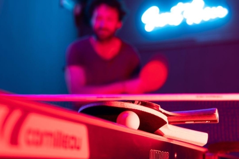 Den Haag: Secret Ping Pong Bar, speak easy tafeltennisbar
