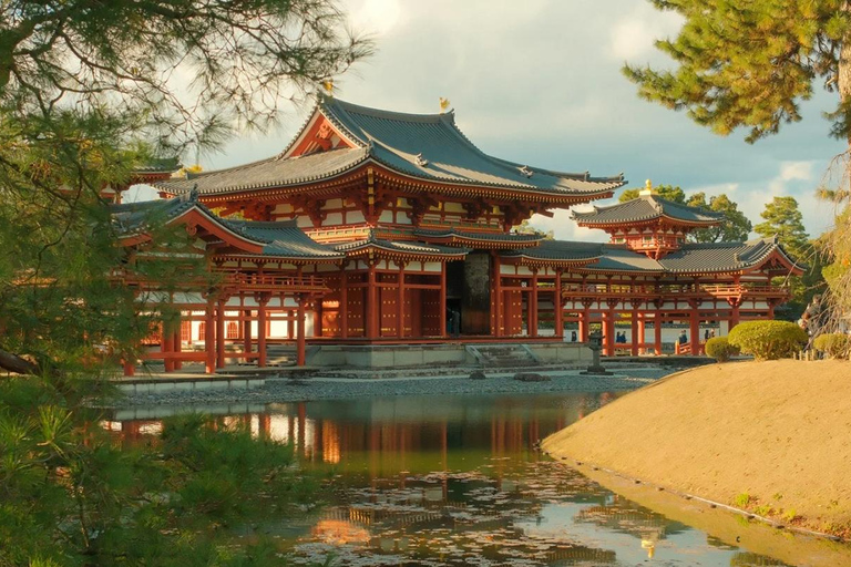 Osaka: Nara Park and Uji Hot Spring Day Trip English Service