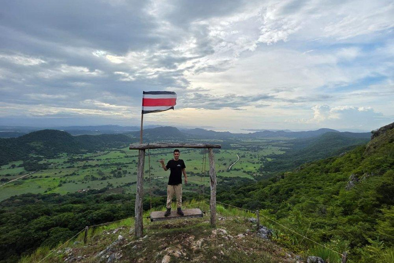 Cerro Caballito: Sunrise Hike, Gulf of Nicoya & Blue Zone