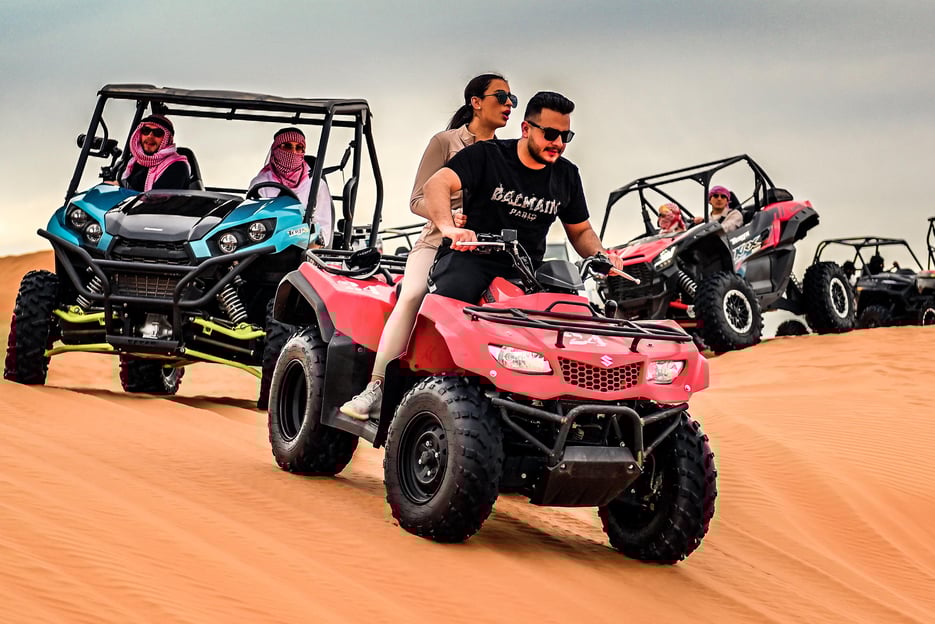 Dubai: Experience 60 Minutes Quad bike &amp; BBQ Dinner