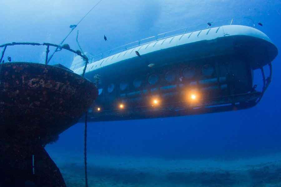 Maui: Unterwasser U-Boot Abenteuer. Foto: GetYourGuide