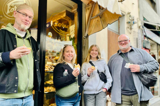 Florence: Street Food Tour with Wine & Local Guide