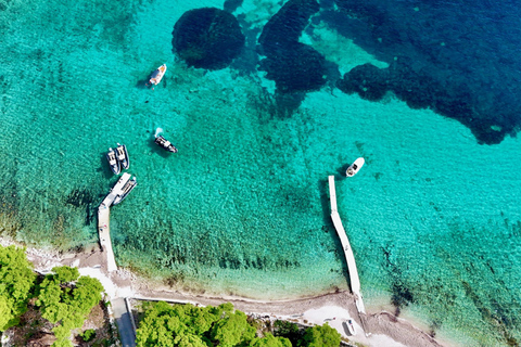 Au départ de Split : Tour privé de la grotte bleue et des 5 îles