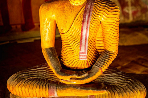 From Kandy: Sigiriya, Dambulla & Pidurangala Day Trip By Car Kandy to Sigiriya, Dambulla & Pidurangala Day Trip By Tuk 02