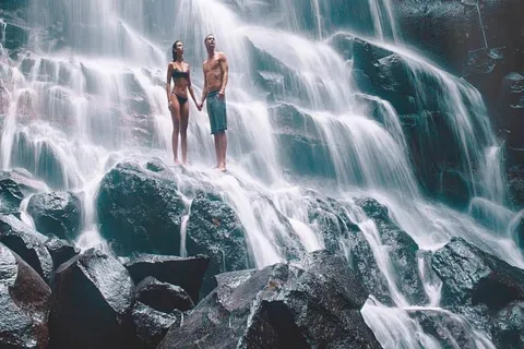 Ubud: 4 Waterfalls Tour with Private Driver