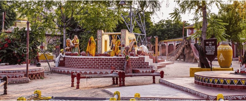 Jaipur:Chokhi Dhani Village Tour with Dinner via Vintage car