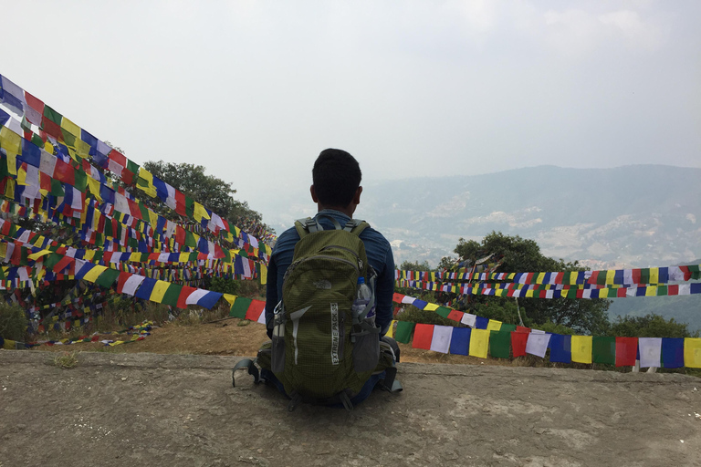 كاتماندو: رحلة مشي في منتزه ناجارجونا الوطني مع خدمة الاستقبال في الفندق