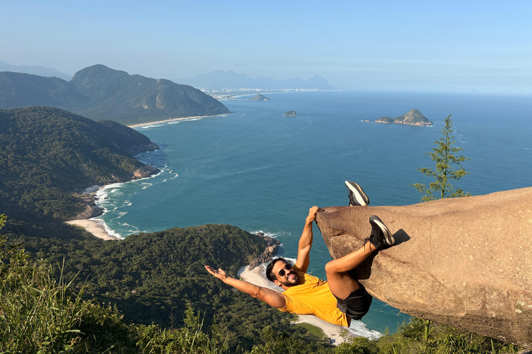 Pedra do Telégrafo: Guided Experience and Rio's Most Famous Photo Pedra do Telégrafo: Guided Experience and the Most Famous Photo of Rio