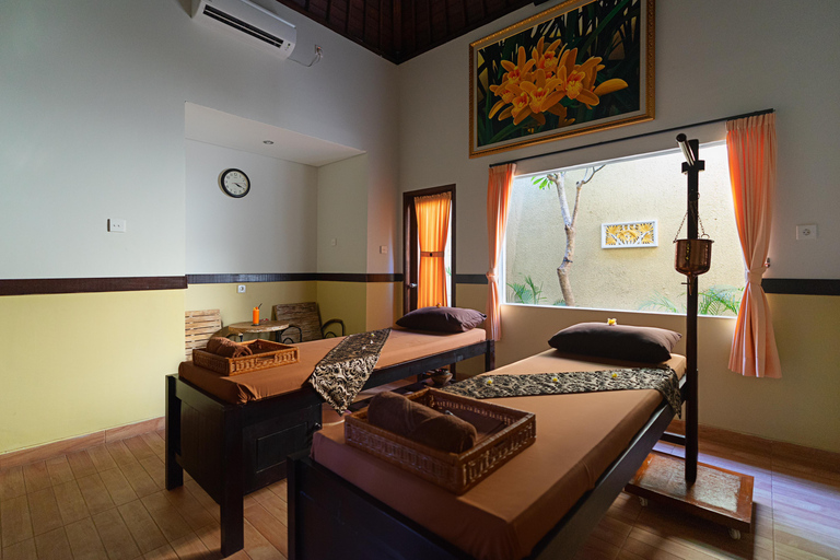 Bali: Spa Luxury Massage Scrub Relaxing Flowerbath 2 Hour 1 Hour Balinese Massage