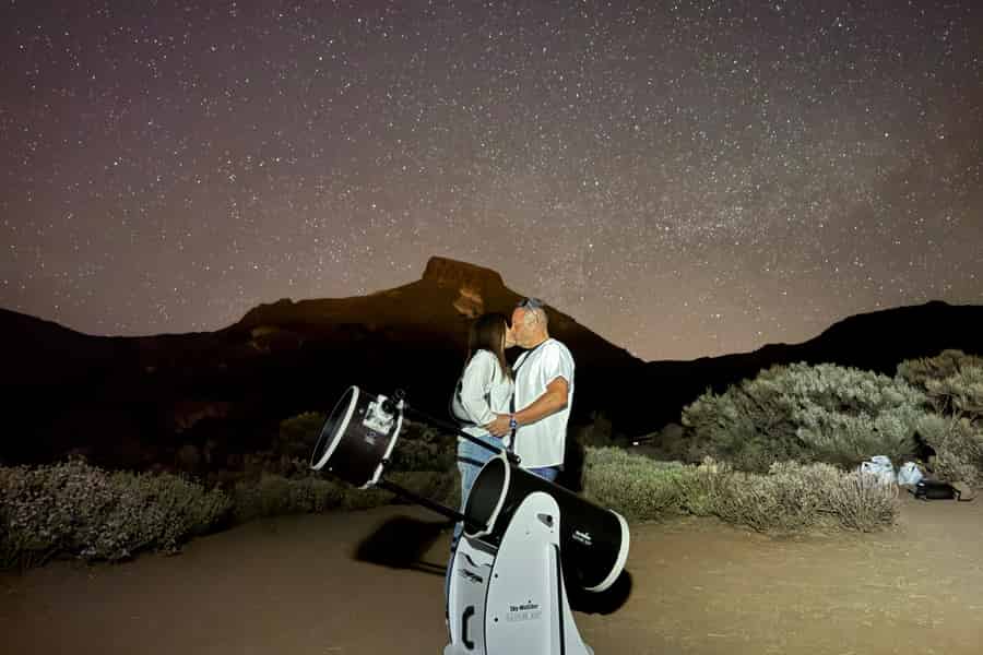 Private Sternen-Tour mit Sonnenuntergangs-Toast, Picknick und Astrofotografie. Foto: GetYourGuide