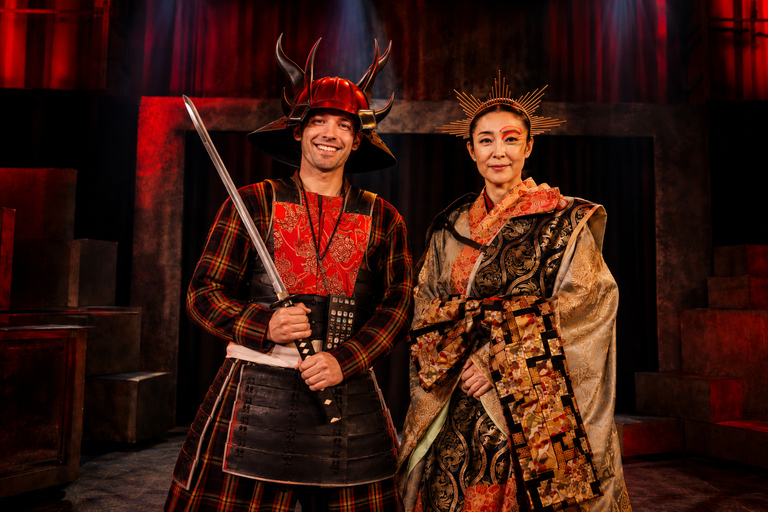 Tokyo: Non-Verbal Samurai Swordplay & Taiko Drum Show Ishizu no Hibiki Show Ticket