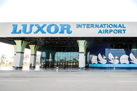 Luxor: En privat transport mellom Luxor flyplass og hotellet ditt