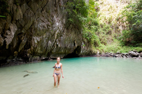 Ko Lanta: Klassisk Longtail-båttur till 4 öar med lunchKo Lanta: Klassisk båttur med lång svans och lunch på 4 öar