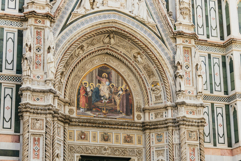Florence: Renaissance and Medici Tales Guided Walking Tour Tour in English