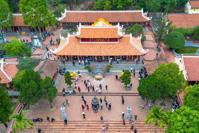 Hanoi: Parfümpagode mit Bootsfahrt oder Lotus-SeidendorfPrivate Tour: Parfümpagode, Lotus-Seidendorf und Weihrauch