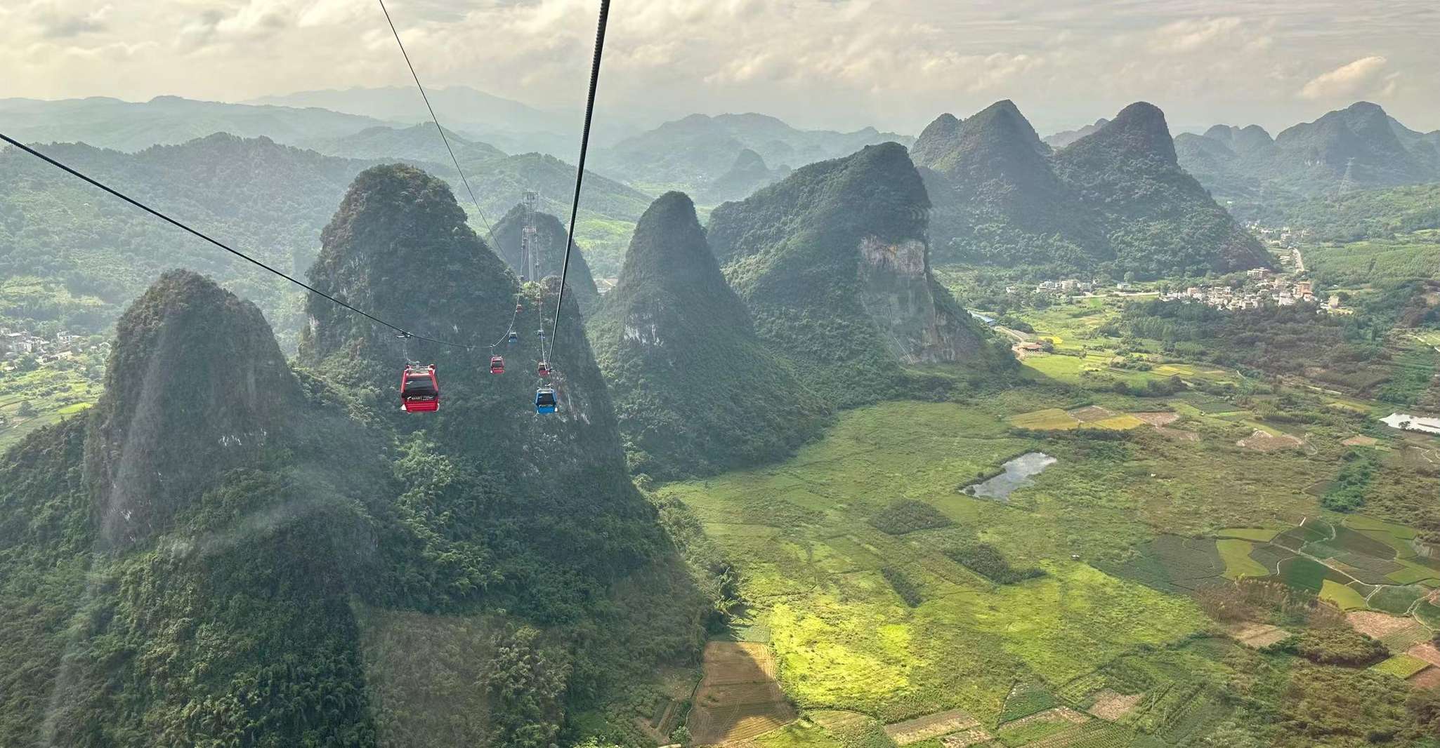 Yangshuo Ruyi pic & aller rond billet de téléphérique - Hizvo