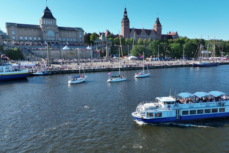 Szczecin: 40-Minute Cruise to the Tall Ships – Żagle 2026