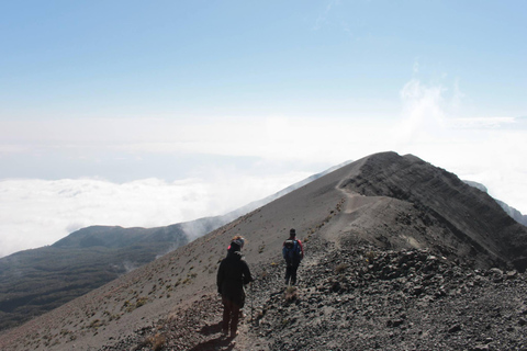 Arusha: Mount Meru 5-tägiges Wanderabenteuer
