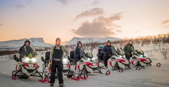 Abisko: Guided Electric Snowmobile Tour in Abisko National Park