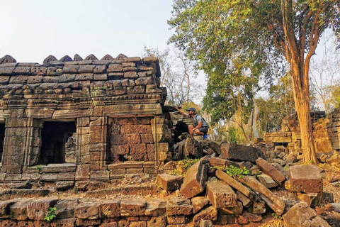 Banteay Chhmar and Banteay Top Temple Private Tour