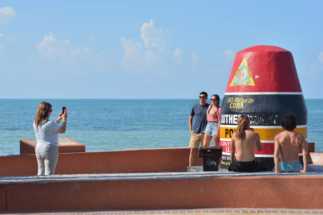 From Miami: Day Trip to Key West with optional Hotel pick up