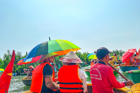 Hoi An: boottocht met Cam Thanh-mandKaartje voor de mandboot met hoteltransfers