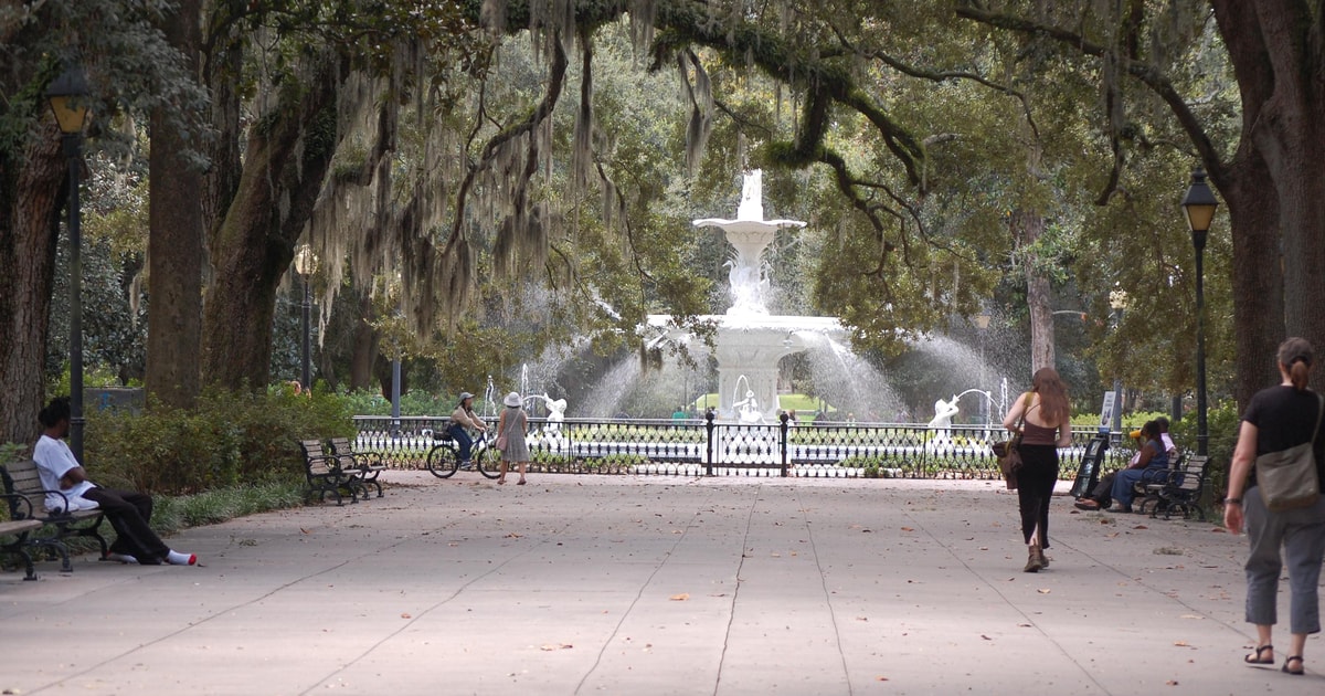 Savannah: Heart Of Savannah Walking Tour | GetYourGuide