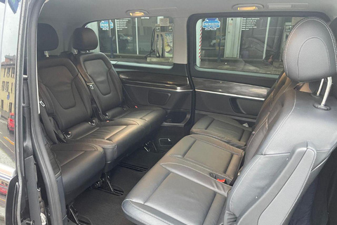 From Bellagio center : Private 1-Way Transfer to Milan City Sedan From Bellagio center : Private 1-Way Transfer to Milan