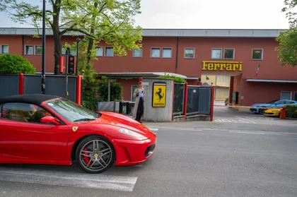 Ab Bologna: Balsamico-Essig, Pavarotti und Ferrari Tour Ab Bologna: Balsamico-Essig, Pavarotti und Ferrari Tour