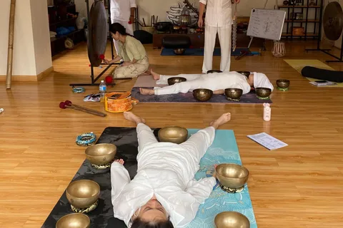 Workshop zur Klangheilung im Himalaya: Singing Bowl in Nepal.