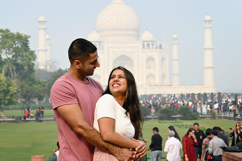 Desde Jaipur: Excursión Privada de un Día al Amanecer del Taj Mahal y el Fuerte de AgraConductor + Coche + Guía + Entrada + Comida