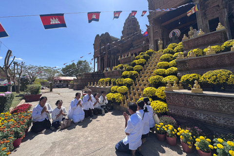 Phnom Penh Silk Island: Buddhism Philosophy and Beliefs Tour