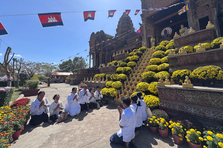 Phnom Penh Silk Island: Buddhism Philosophy and Beliefs Tour
