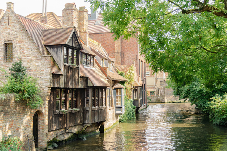 Vanuit Brussel: Brugge per trein met rondleiding en boottochtVanuit Brussel: Brugge per trein met rondleiding en rondvaart