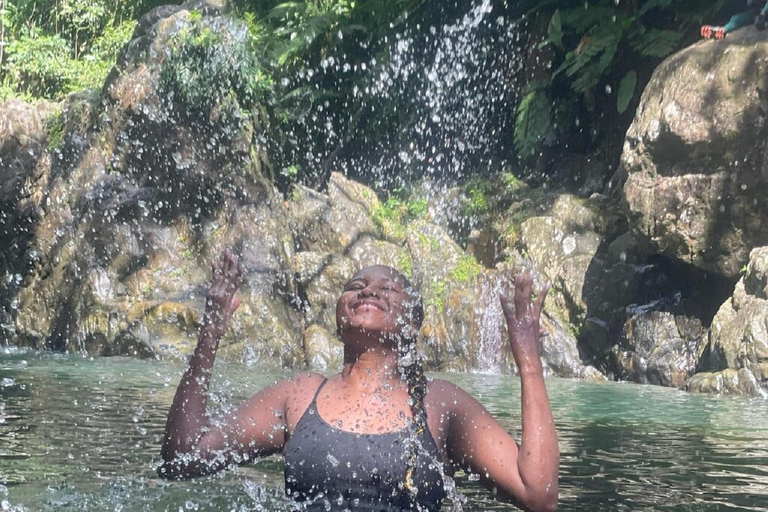 San Juan : Excursion dans la forêt tropicale d'El Yunque avec plongée en apnée