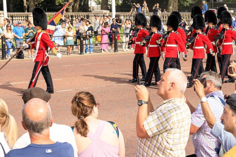 Londres: Tour a pie por Westminster y visita al Puente de la TorreLondres: Tour a pie de Westminster con ticket de entrada al Puente de la Torre