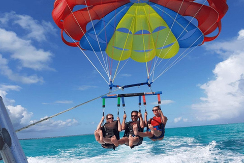 Punta Cana: Parasailing Adventure with Hotel Pickup
