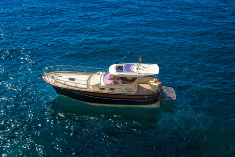 Positano : découvrez la côte amalfitaine à bord d&#039;un élégant bateauDemi-journée côte amalfitaine - Elisa