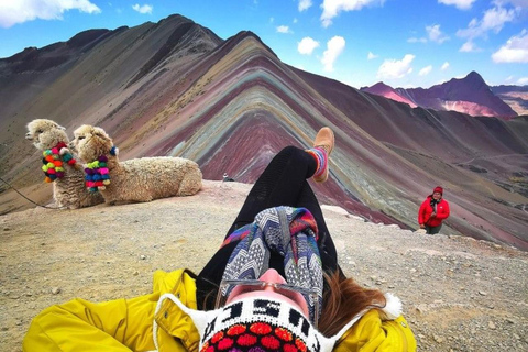 Utflykt Ausangate 7 Lagoons/Rainbow Mountain 2 dagar+Hostel